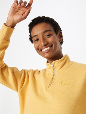 Superdry - Pullover em amarelo