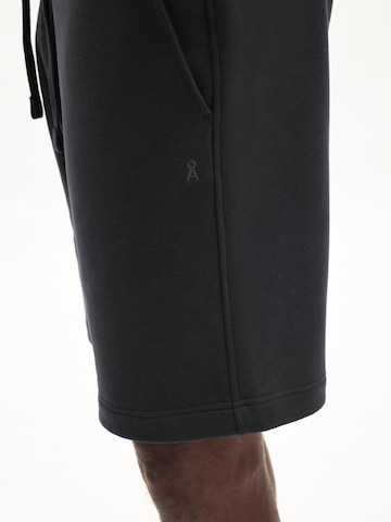 ARMEDANGELS Regular Shorts 'Marco' (GRS) in Grau