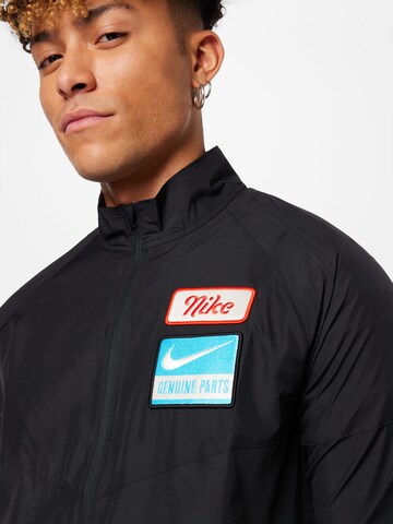 NIKE Sportjacke 'MILER' in Schwarz