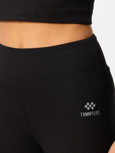 Tommy Life Treeningdress L suuruses must, Tootevaade