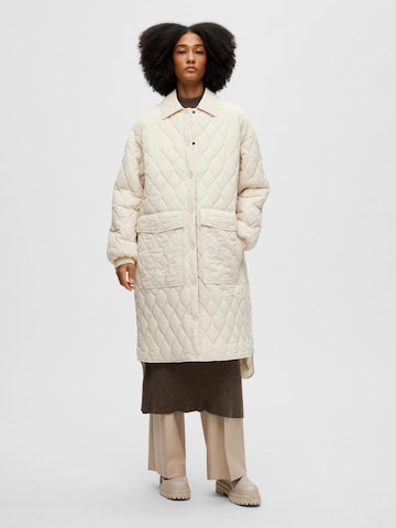 Manteau mi-saison 'Mia' SELECTED FEMME en blanc : devant