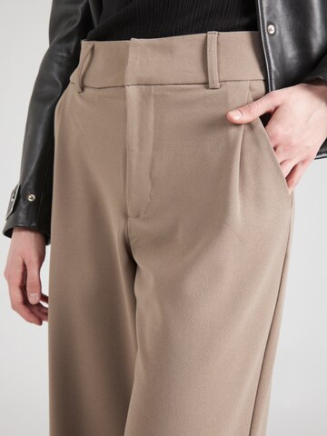 Wide leg Pantaloni con pieghe 'JDYGEGGO' di JDY in marrone