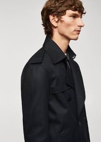 MANGO MAN Between-Seasons Coat in Black