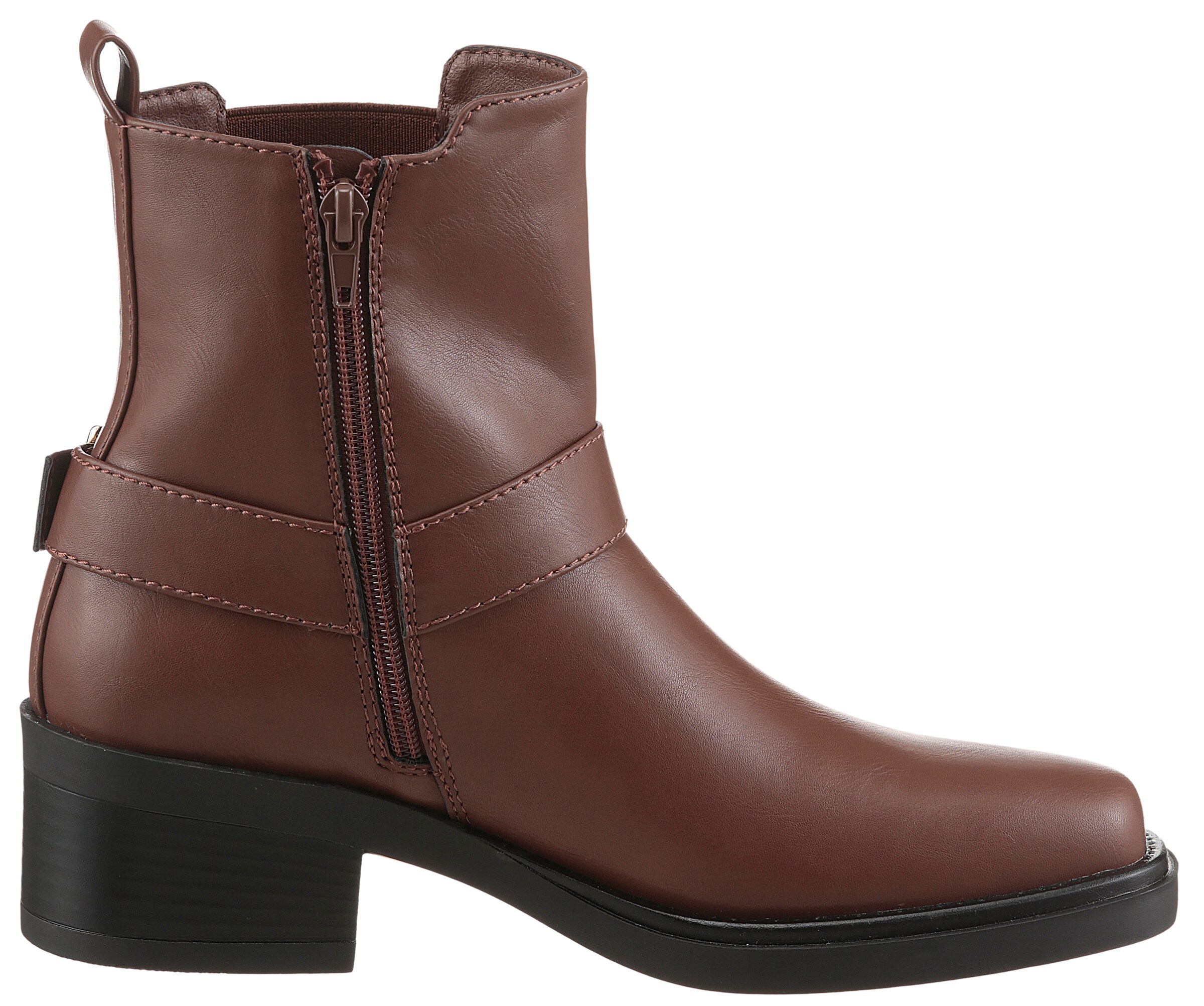 Aniston Ankle Boots in Brown