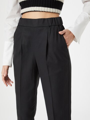 Regular Pantalon à plis Sisley en noir