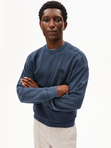 ARMEDANGELS Sweatshirt in Blauw: voorkant