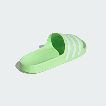 ADIDAS SPORTSWEAR - Zapatos para playa y agua 'Adilette Aqua' en verde