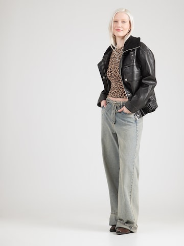 studioselect Μπλουζάκι 'Inga' σε καφέ