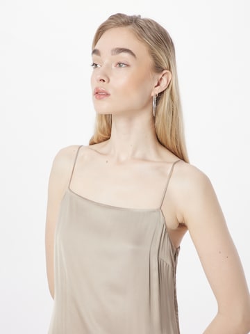 Robe d’été 'Devan' modström en beige