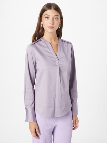 Claire Blouse in Lila: voorkant