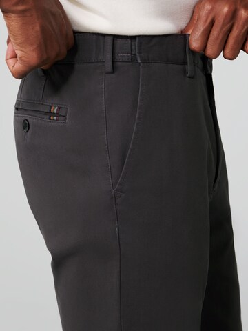 MEYER Regular Chinohose in Grau