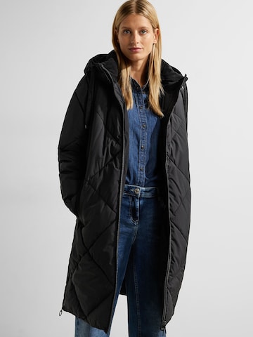 CECIL Winter Coat in Black: front