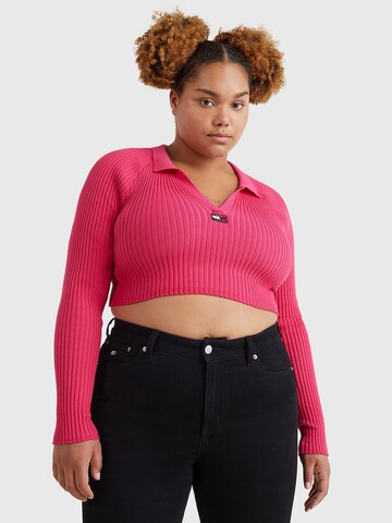 Tommy Jeans Curve Trui in Roze: voorkant