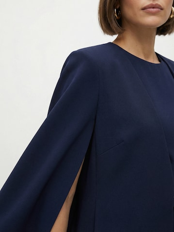 Hoermanseder Платье в Синий