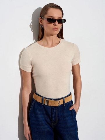 Dilvin - Camisa em bege