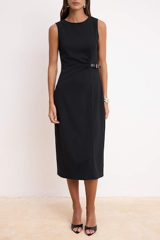 Trendyol - Vestido en negro