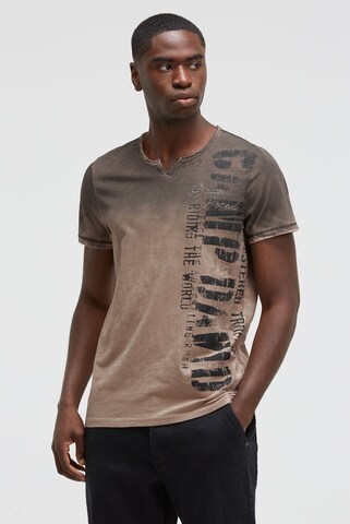 CAMP DAVID T-Shirt in Braun: Vorderseite