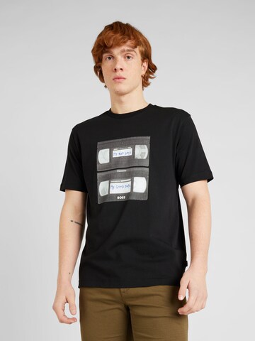 BOSS T-shirt 'Leo' i svart: framsida