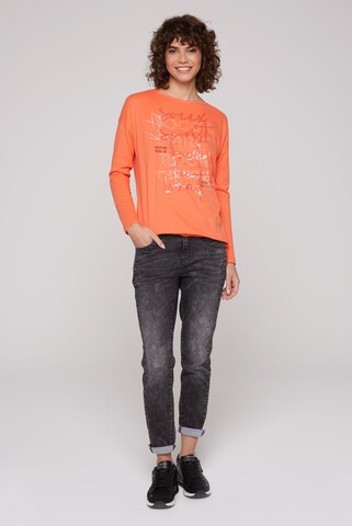 Soccx - Camisa 'Rock the Boat' em laranja