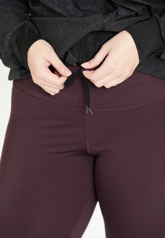 Q by Endurance Skinny Leggings in Red