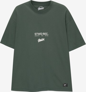 Pull&Bear T-shirt 'STWD RECORDS' i grön: framsida
