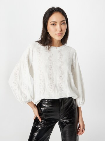 Kaffe Blouse 'Tio' in White: front