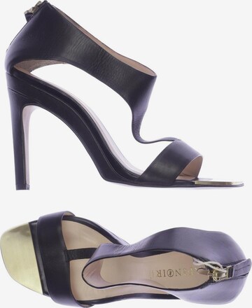 CAFÈNOIR Sandals & High-Heeled Sandals in 39 in Black: front