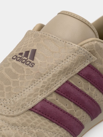 ADIDAS ORIGINALS Sneaker 'TAEKWONDO' in Beige
