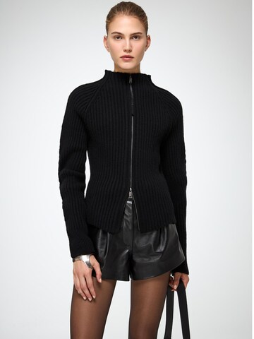 V S P Strickjacke 'Dulcie'‌‌ in Schwarz