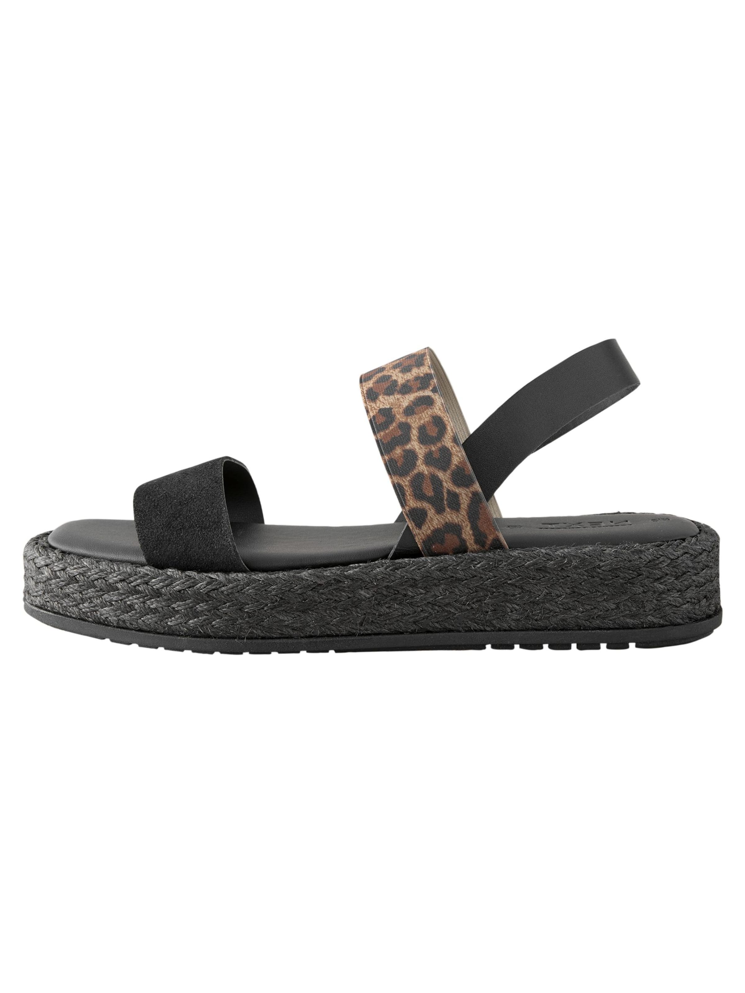 Next Sandaal, värv must: eest vaates