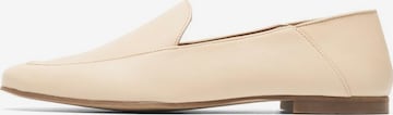 Bianco Classic Flats 'AGNETE' in Beige: front