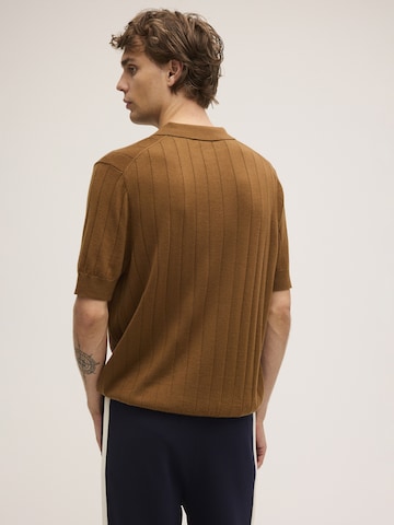 Maglietta 'DANTA regular merino knit polo shirt' di FILA in marrone