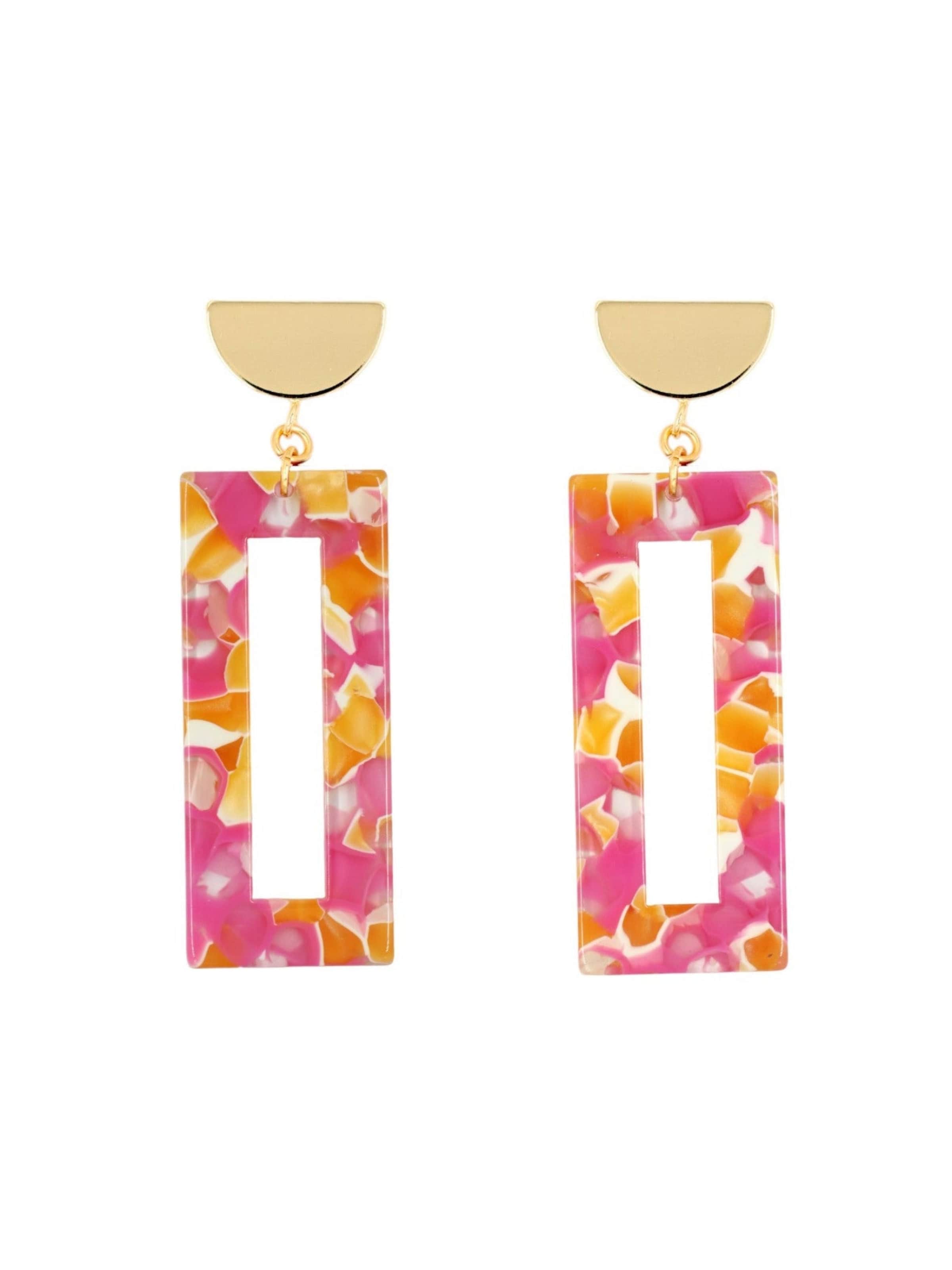 Fräulein Wunder Earrings 'Acetat Akane' in Pink: front