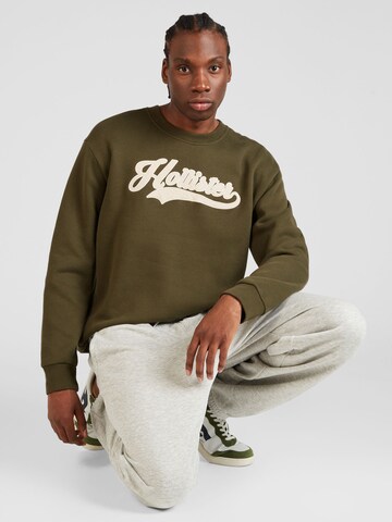 HOLLISTER Sweatshirt in Groen