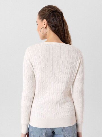Jacey Quinn - Pullover 'Emelia' em branco