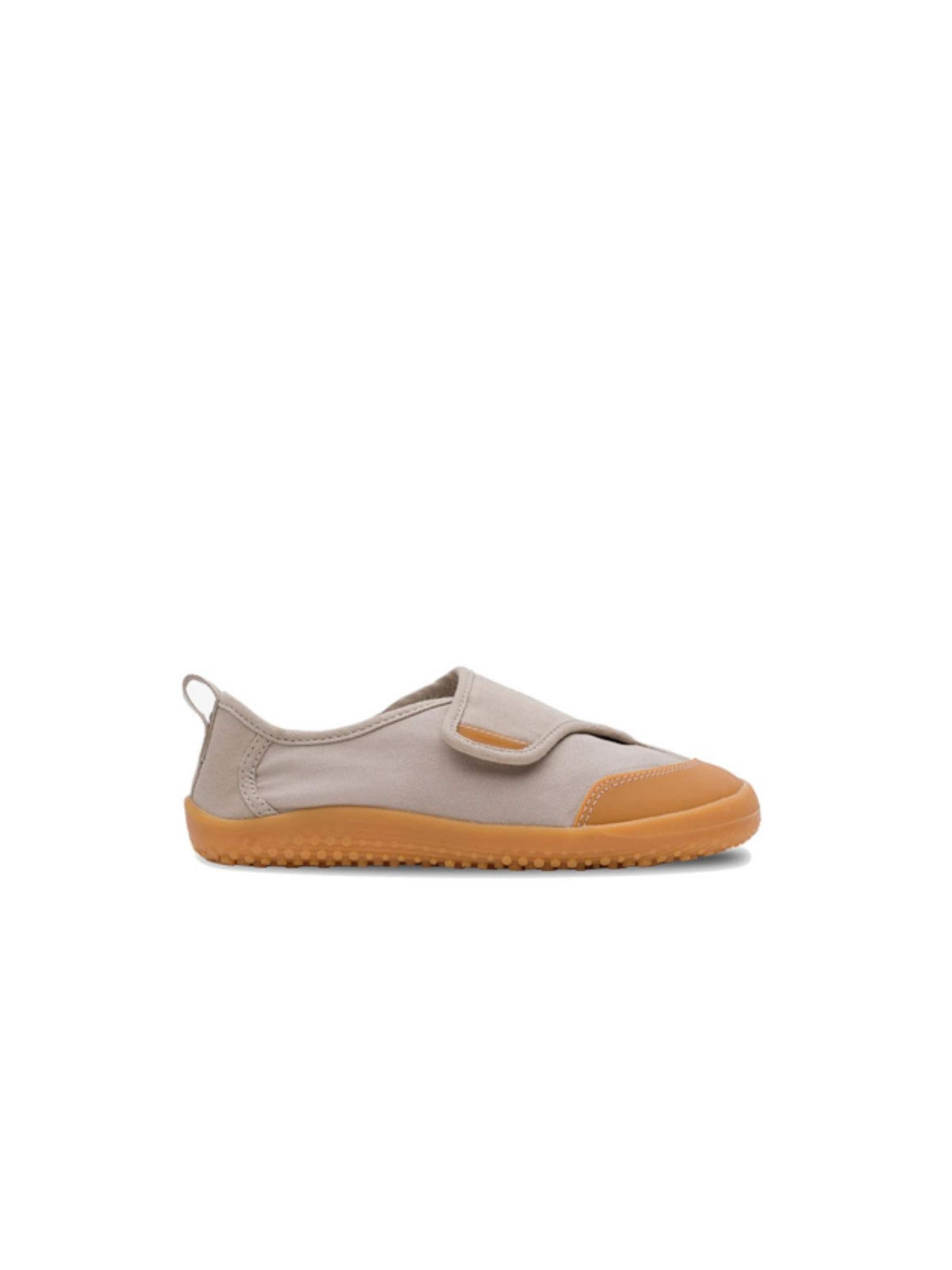 Sneaker 'GAIA' di Vivo Barefoot in beige: frontale