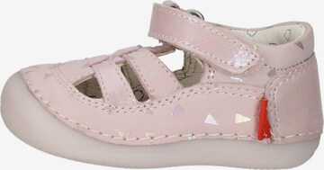 Chaussure basse Kickers en rose