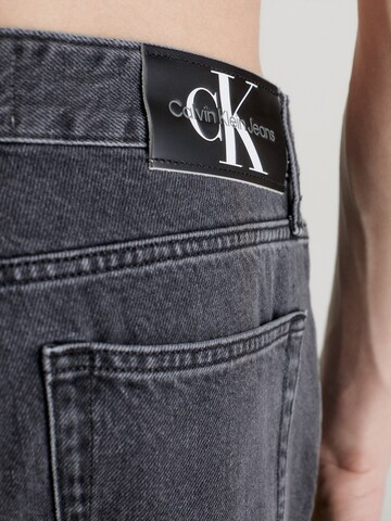 Calvin Klein Jeans - Regular Calças de ganga em preto