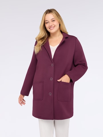 Manteau d’hiver Fiorella Rubino en rouge : devant