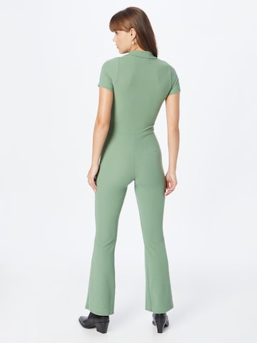 Tuta jumpsuit di Nasty Gal in verde