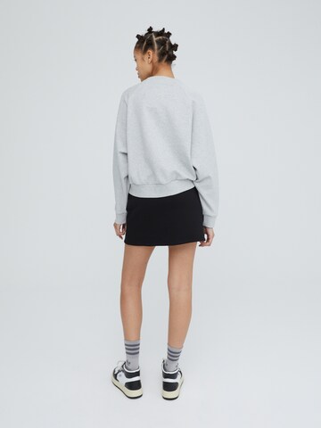 EDITED - Sweatshirt 'Aura' em cinzento