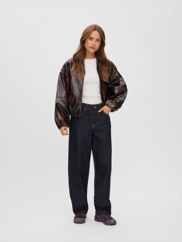 VERO MODA Between-season jacket 'TORVEHALLERNE' in Brown