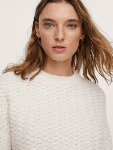 MANGO Sweater 'Arroz' in Beige