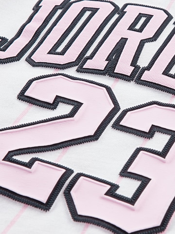 Jordan Sada – pink