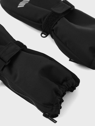NAME IT Athletic Gloves 'Snow' in Black