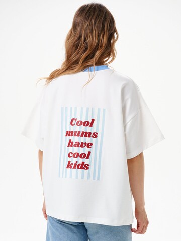 Maglietta 'Cool Mums' di MIRONS in bianco