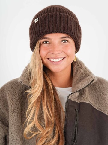 NOORLYS Beanie 'ALMA' in Brown: front