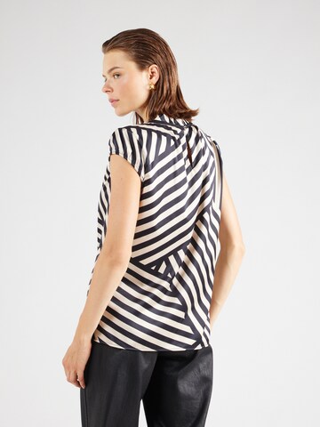 COMMA Blouse in Zwart
