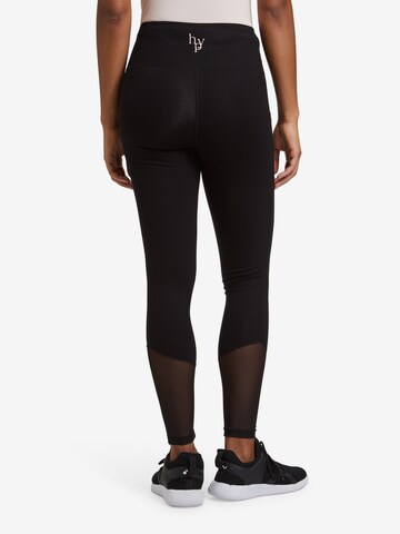 Skinny Pantaloni sportivi di Betty Barclay in nero