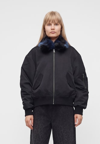 Veste mi-saison Lala Berlin en noir : devant